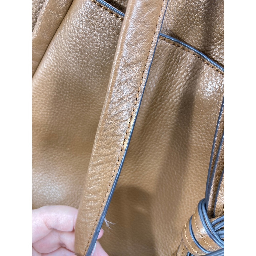 Vince Camuto Tote Bag Purse Genuine Leather Brown Tassel Gold Emblem‎ Shoulder - Picture 8 of 16